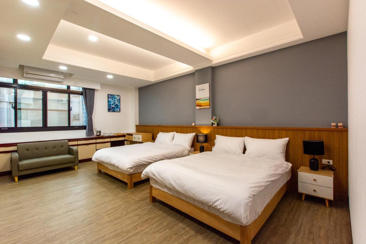藏青民宿the Wind Guesthouse-Youth Inn Tainan Exterior foto